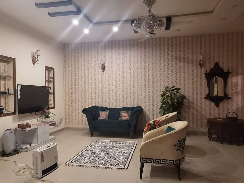 13-Marla Lower Portion For Rent in Bahria Town Lahore 1