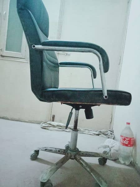 office plus Computer use chair 3