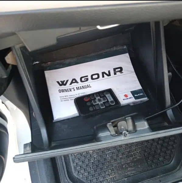 Suzuki WagonR VXL 2018 total genuine 6
