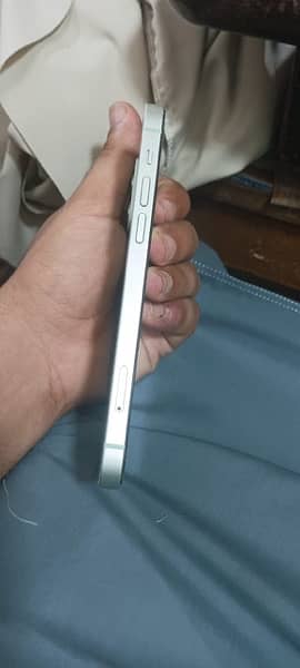 iPhone 12   10by 10 64 gb non pta jv  battery 80 2