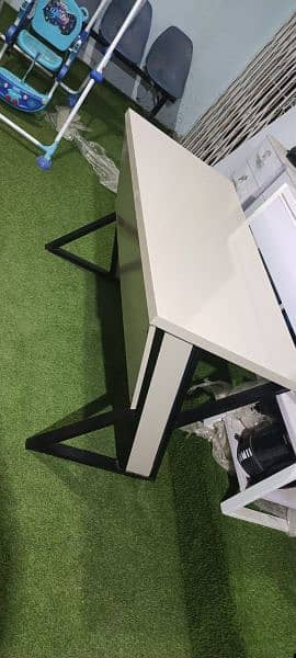 Office Study Gaming Tables Desk Available 0