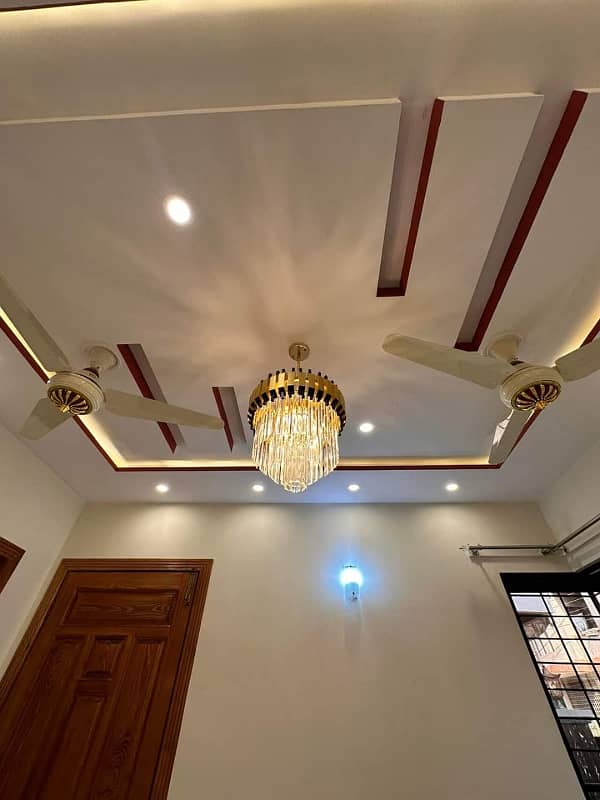 05 Marla Brand New Luxury Modern House For Sale In Revenue Cooperative Society Johar Town 2