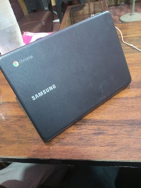 Samsung Chromebook 500c || 2 GB Ram || 16 GB Storage || Battery 6 Hour 3