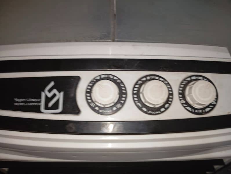 super Asia room air cooler for sale in a perfect condition 4