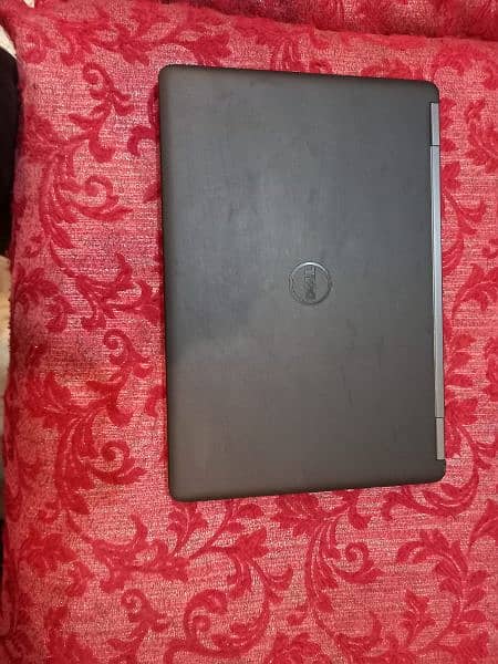 Dell latitude i5 ,  5th Generation. 7