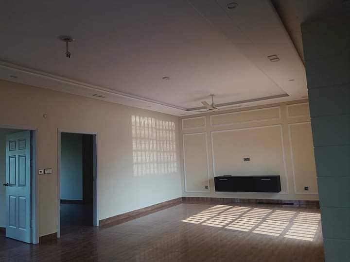 1 Kanal Upper Portion For Rent In LDA Avenue One 4