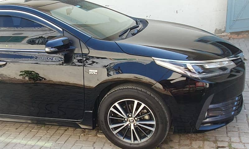 Toyota corolla Altis Grande 1.8 2020 3