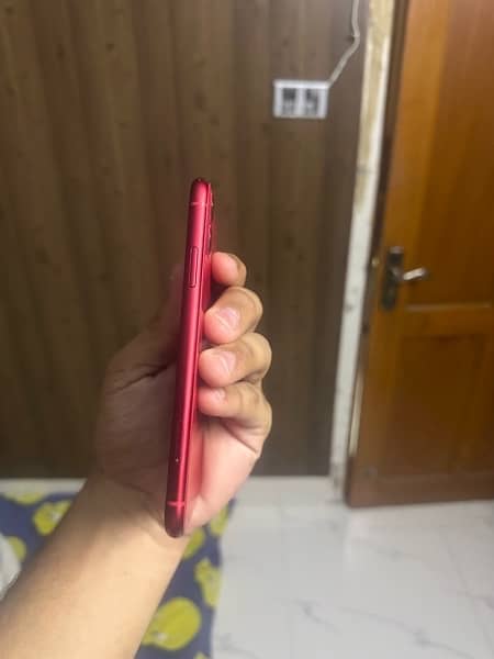 Apple Iphone 11 64GB Red Colour 5