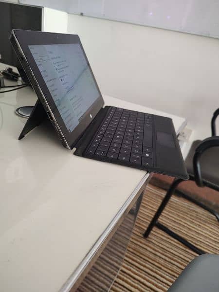 Surface Pro 2 Laptop/Tab 4