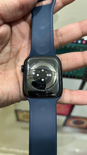 Apple Watch Series 7 - 45mm 2