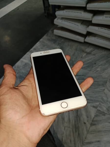iphone 8 plus 64 gb pta Approved /  waterpack 10/10 ph :0328/758/9009 5