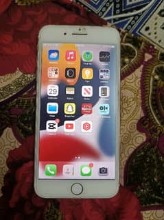 iphone 7plus in good condition 0