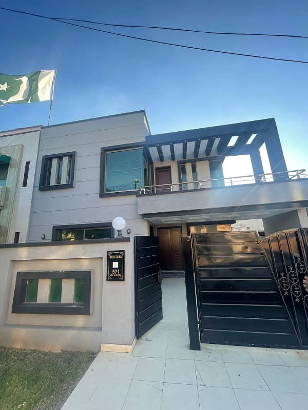 5 Marla House For Rent At Very Ideal Location In Bahria Town Lahore 21