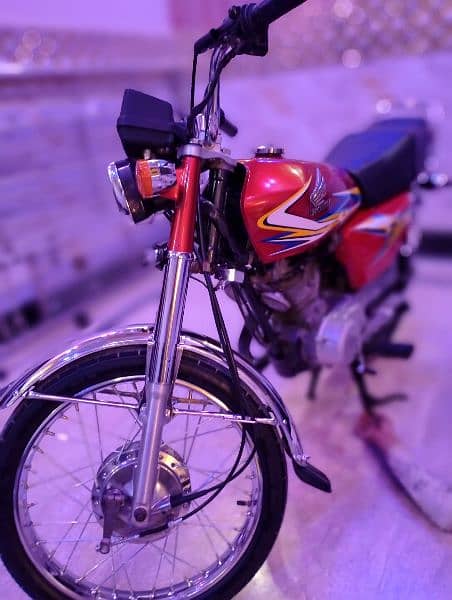 Honda 125 new condition model 2019 4