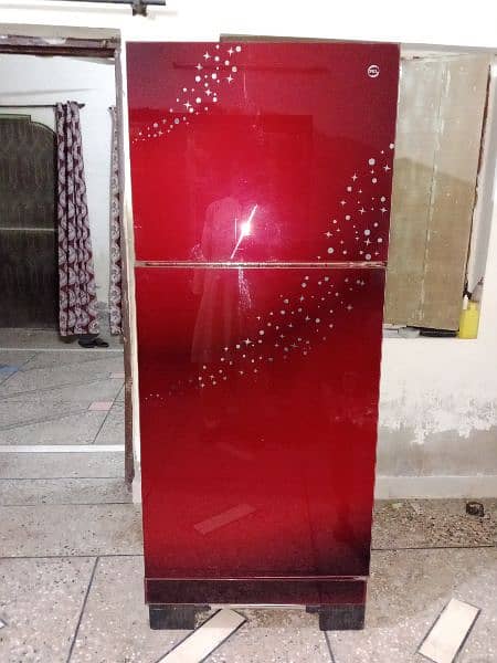 pel refrigerator is available in good condition 2