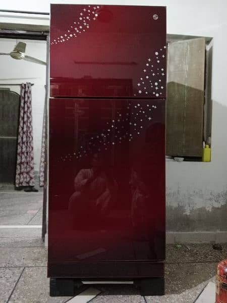 pel refrigerator is available in good condition 3