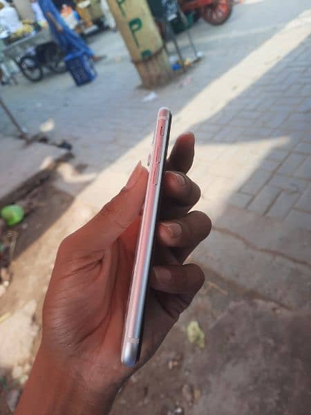 Iphone se 2020 PTA approved 2