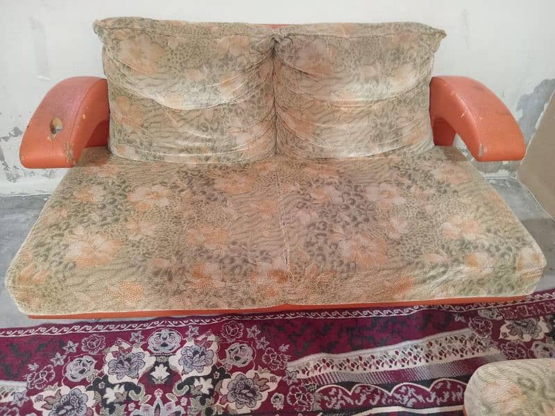 Emergency selling sofa set 7 seater 1