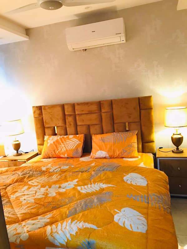A Beautiful 1 Bed Room Luxury Apartments For Rent On Daily & Monthly Bases Bahria Town Lahore(1&2 Bed Room) 10