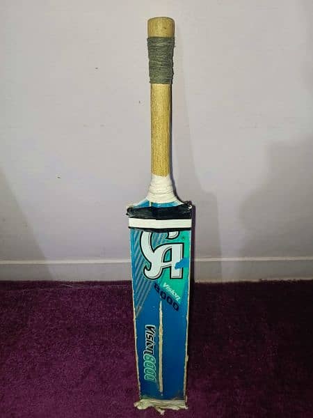 used cricket bat 1
