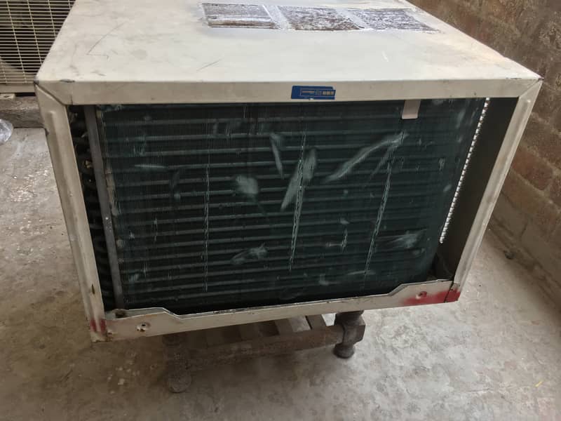 window inverter ac 1 tan  R 410 gas Whatsup ; 0320^80^43^945 6