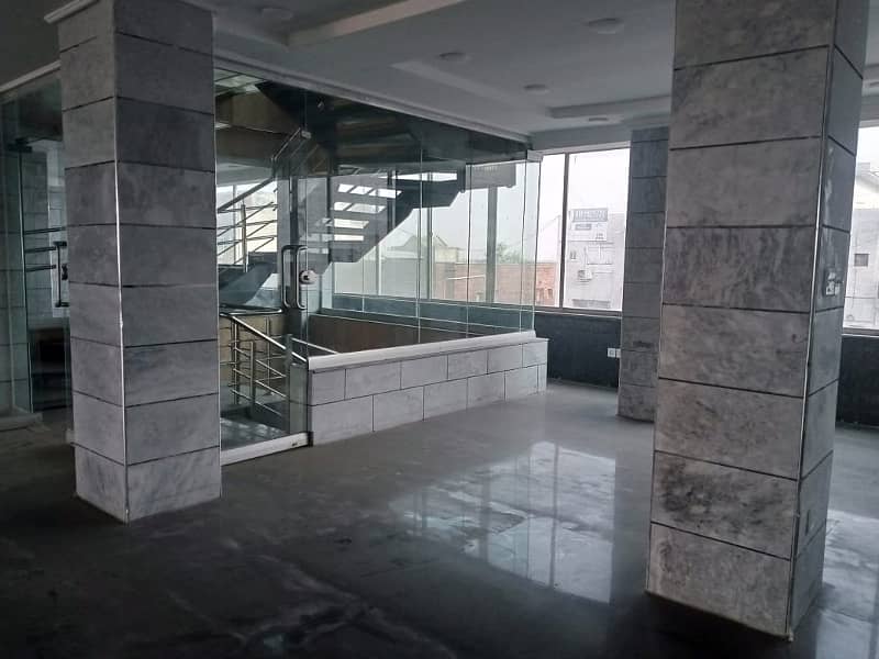 Commercial Floors For Rent For Corporate Office 14