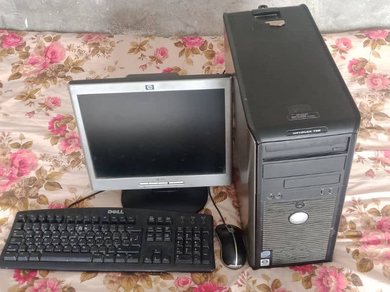 Dell Core2duo 4gb ram 1gb graphics card 0