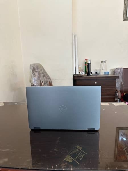 dell latitude 7400 (2 in 1) core i5 8th generation  windows 11 8