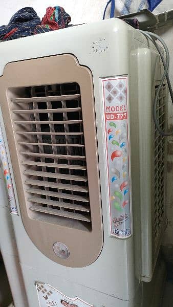 Room Air Cooler with Bloor Air 1