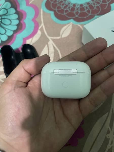 AirPods pro2nd generation 3