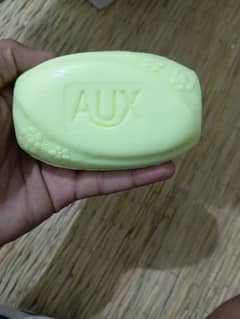 Aux