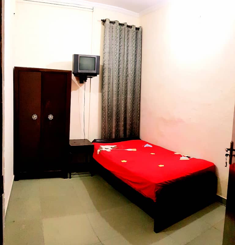 Independent And Sharing Rooms (Fully Furnished) Available For GIRLS ONLY 0