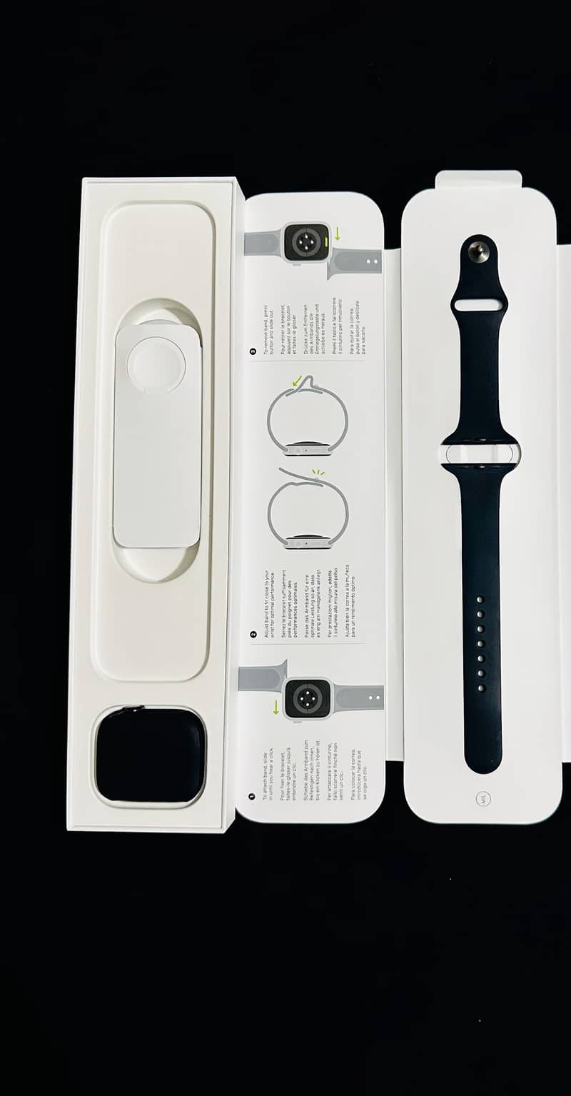 Apple Watch Series 7 Midnight 45MM 0
