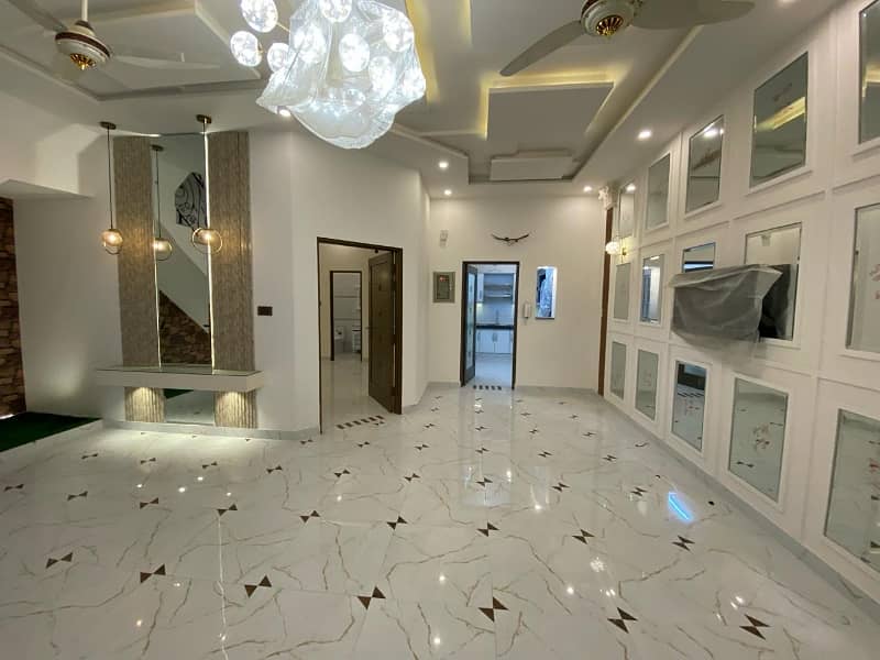 5.5 Marla Brand New House For Sale Prime Location Johar Town 3