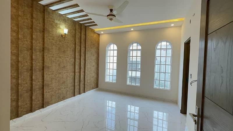 5.5 Marla Brand New House For Sale Prime Location Johar Town 19