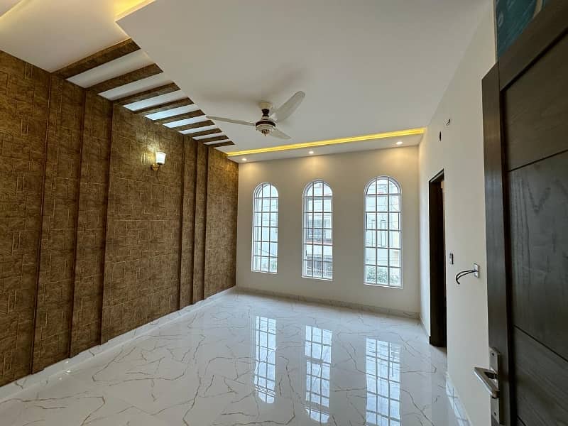 5.5 Marla Brand New House For Sale Prime Location Johar Town 21