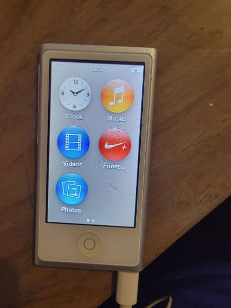 Apple Ipod Nano 7th Generation 0