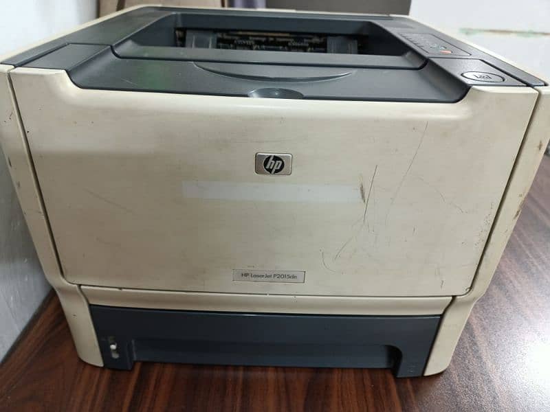 HP Laserjet p2015dn 0