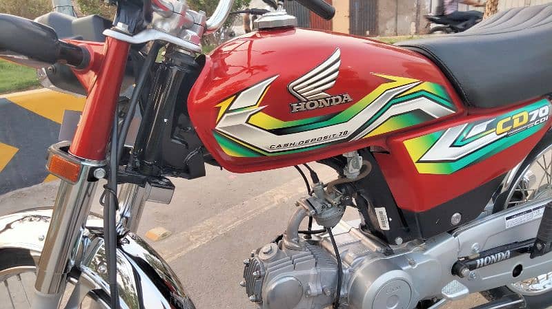 HONDA CD70 same new bike 0