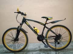 BICYCLE CYCLE 26 SIZE IMPORTANT ONLY 2 MONTHS USE 03054045982