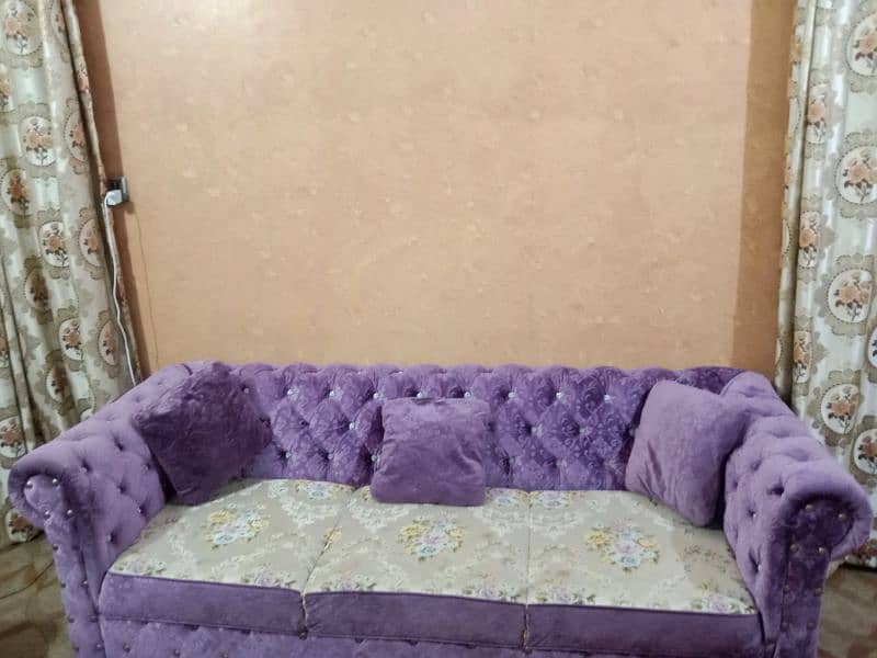 9 Seater Sofa with Pillows 2