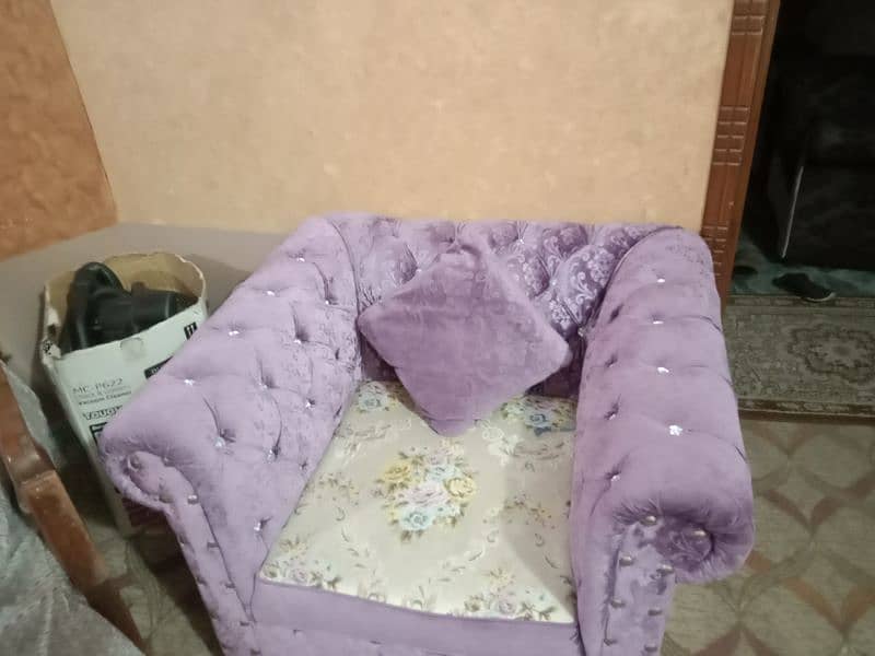 9 Seater Sofa with Pillows 3