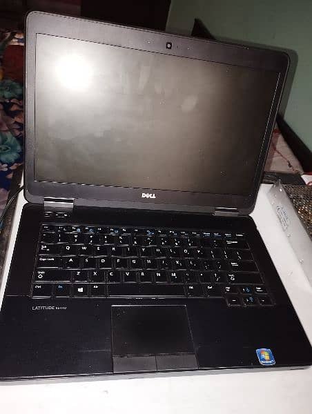 DELL LATITUDE E5440 1