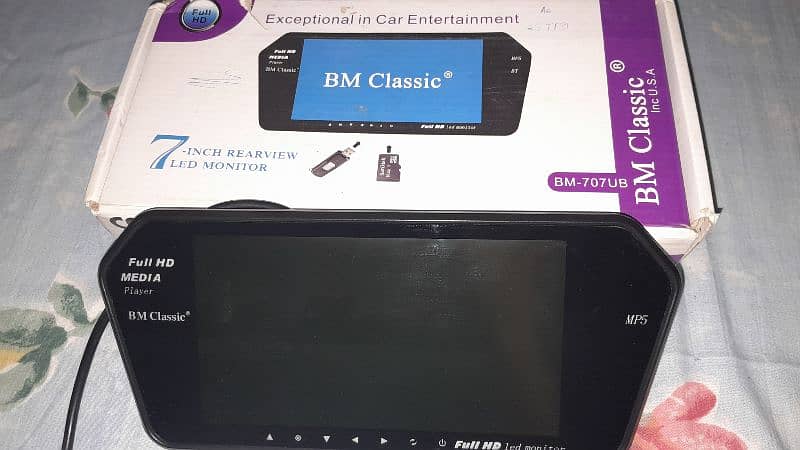 BM Classic Full HD Car Rearview Monitor 3