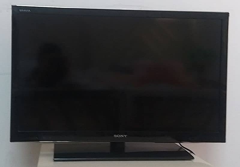Sony LCD 32" for sale 1