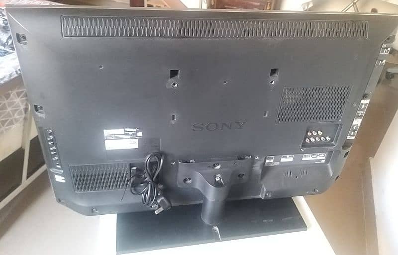 Sony LCD 32" for sale 12