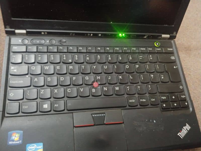 lenevo thinkpad core i5 6