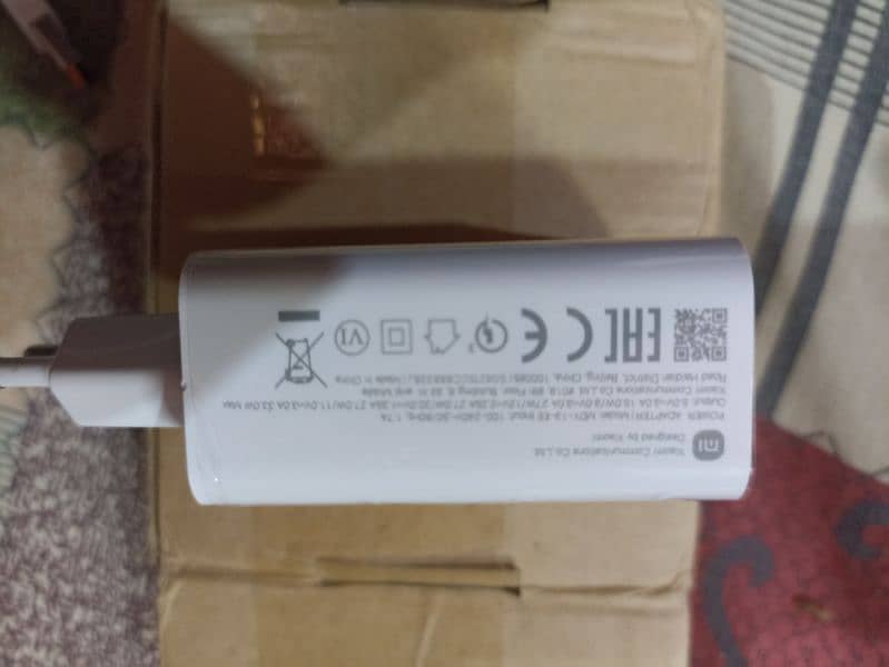 Mi redmi turbo charger 33 watt original. 2