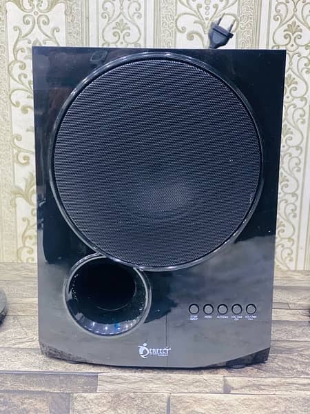 STUDIO 8 Home Theater Woofer speaker PERFECT TECHNOLOGIES 2