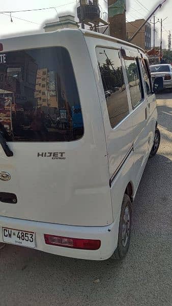 Daihatsu Hijet 2017 5